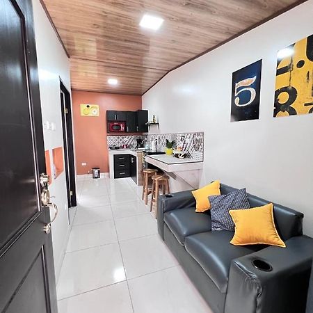 Apartamento H Gonzalez 14 Appartement Alajuela Buitenkant foto