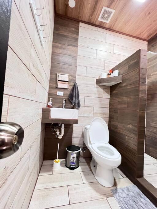Apartamento H Gonzalez 14 Appartement Alajuela Buitenkant foto