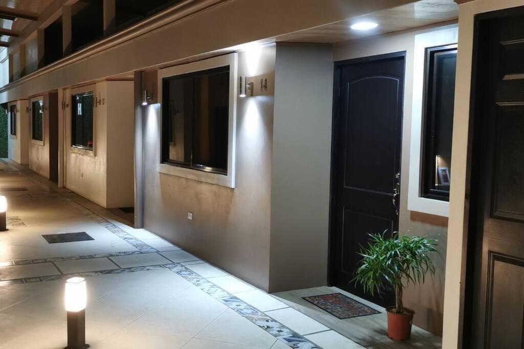 Apartamento H Gonzalez 14 Appartement Alajuela Buitenkant foto